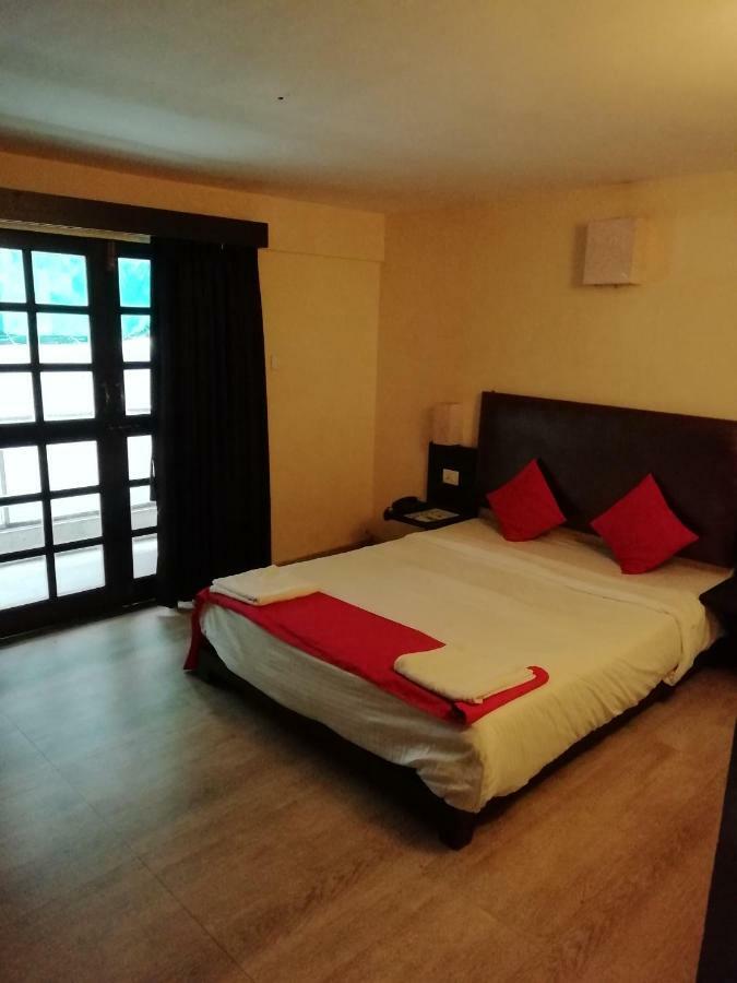 De Sai Palace Calangute Bagian luar foto
